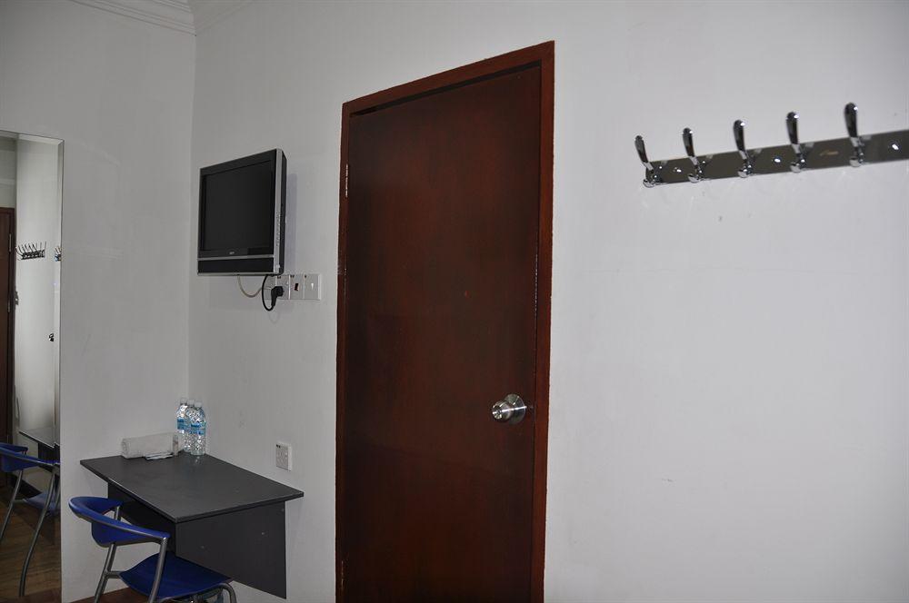 Switz Paradise Hotel - 5 Minute Walk To Centre Point And 10 Minute Walk To Waterfront- Kota Kinabalu Exteriér fotografie